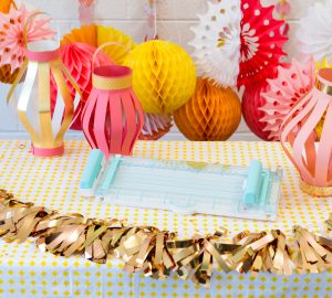 PARTY FRINGE CUTTER MEMORY KEEPERS - Image 4