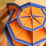 GLOBO PARA CONSTRUIR + 46 ADESIVOS NOSSO PLANETA (8-14 ANOS) Poppik - Image 3