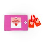 Álbum de fotografias de viagem + 2 Identificadores de bagagem - Love, actually Mr. Wonderfull - Image 2